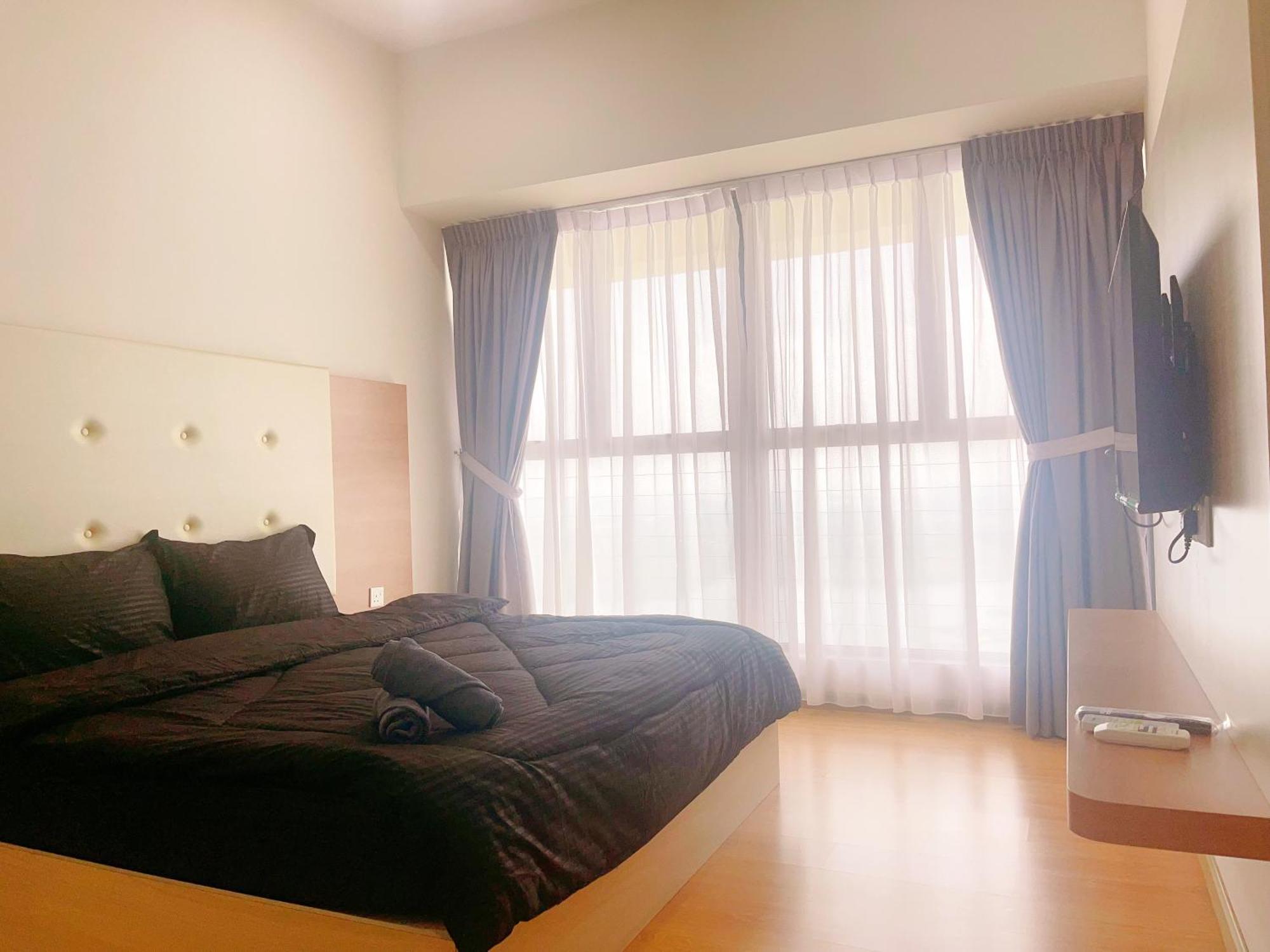 Monic Staycation #country Garden Danga Bay Apartment