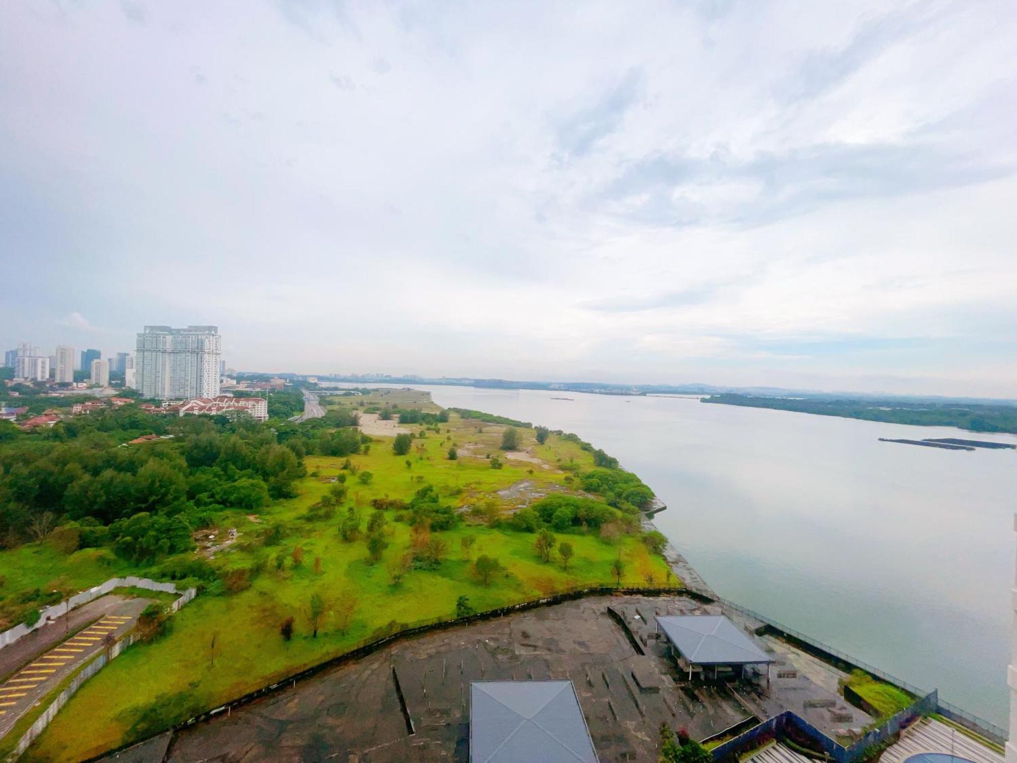 Apartment Monic Staycation #country Garden Danga Bay Johor Bahru
