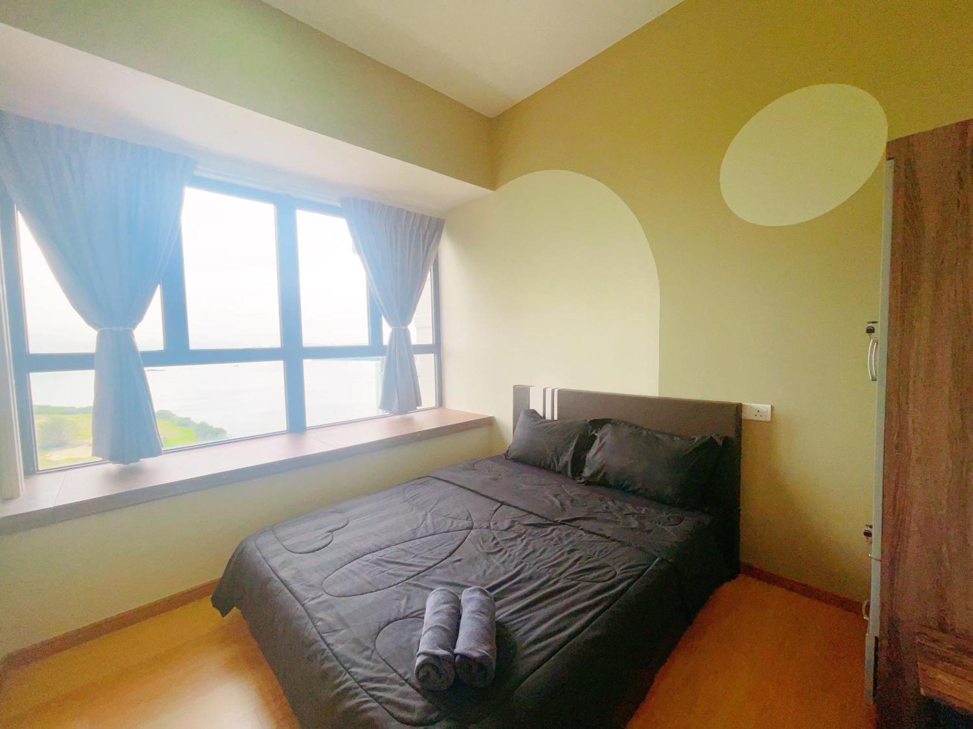 Monic Staycation #country Garden Danga Bay Apartment *