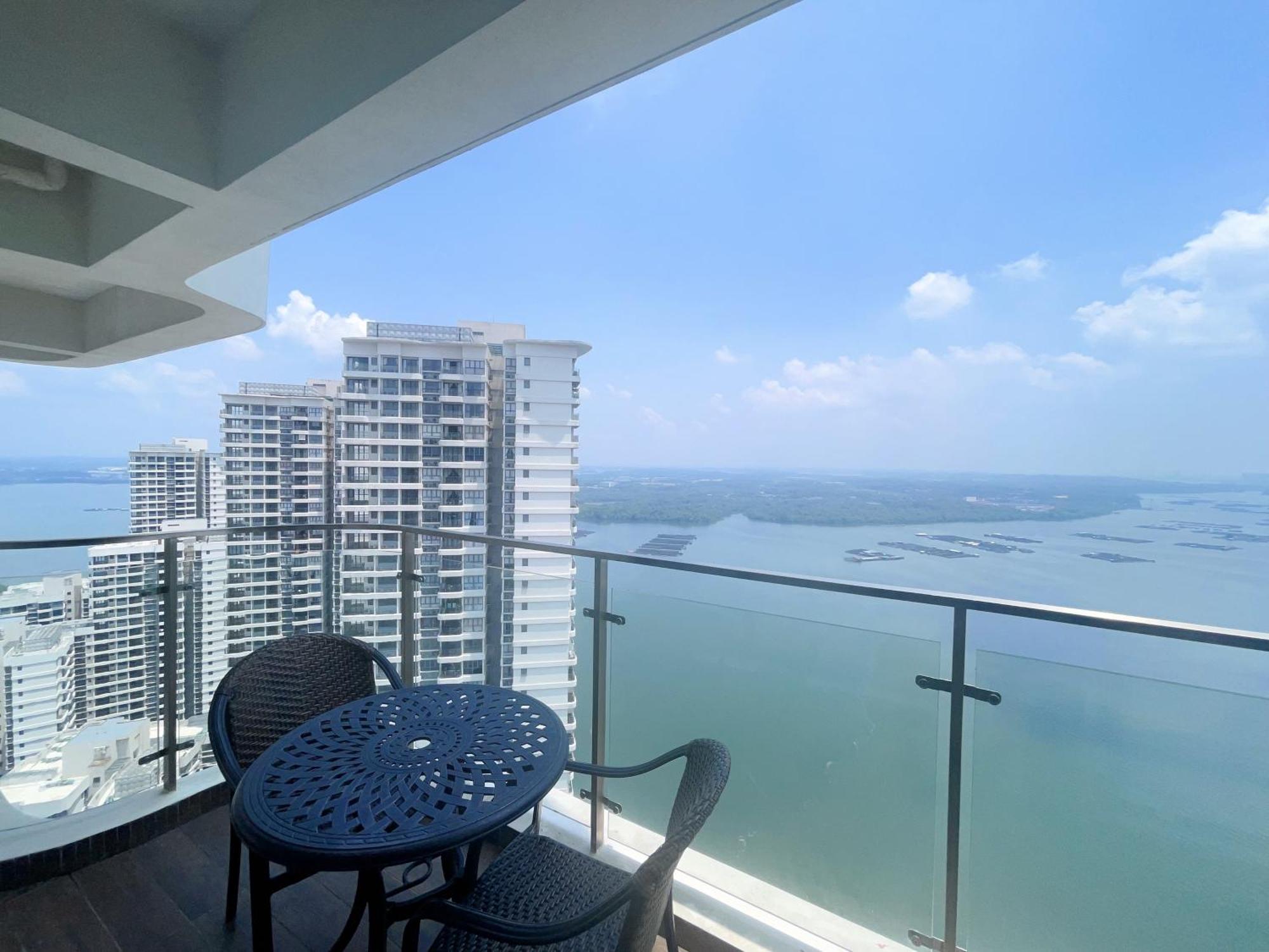 Monic Staycation #country Garden Danga Bay * Johor Bahru