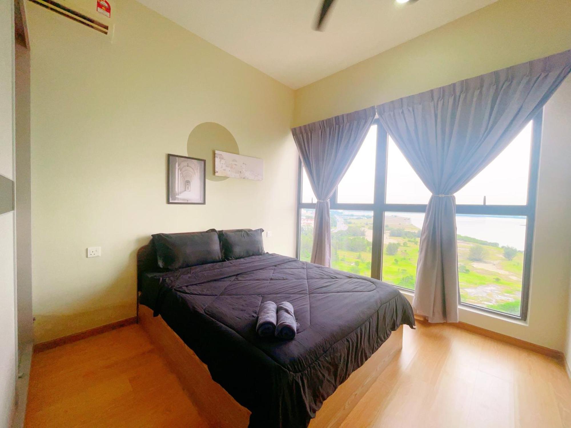 Apartment Monic Staycation #country Garden Danga Bay Johor Bahru
