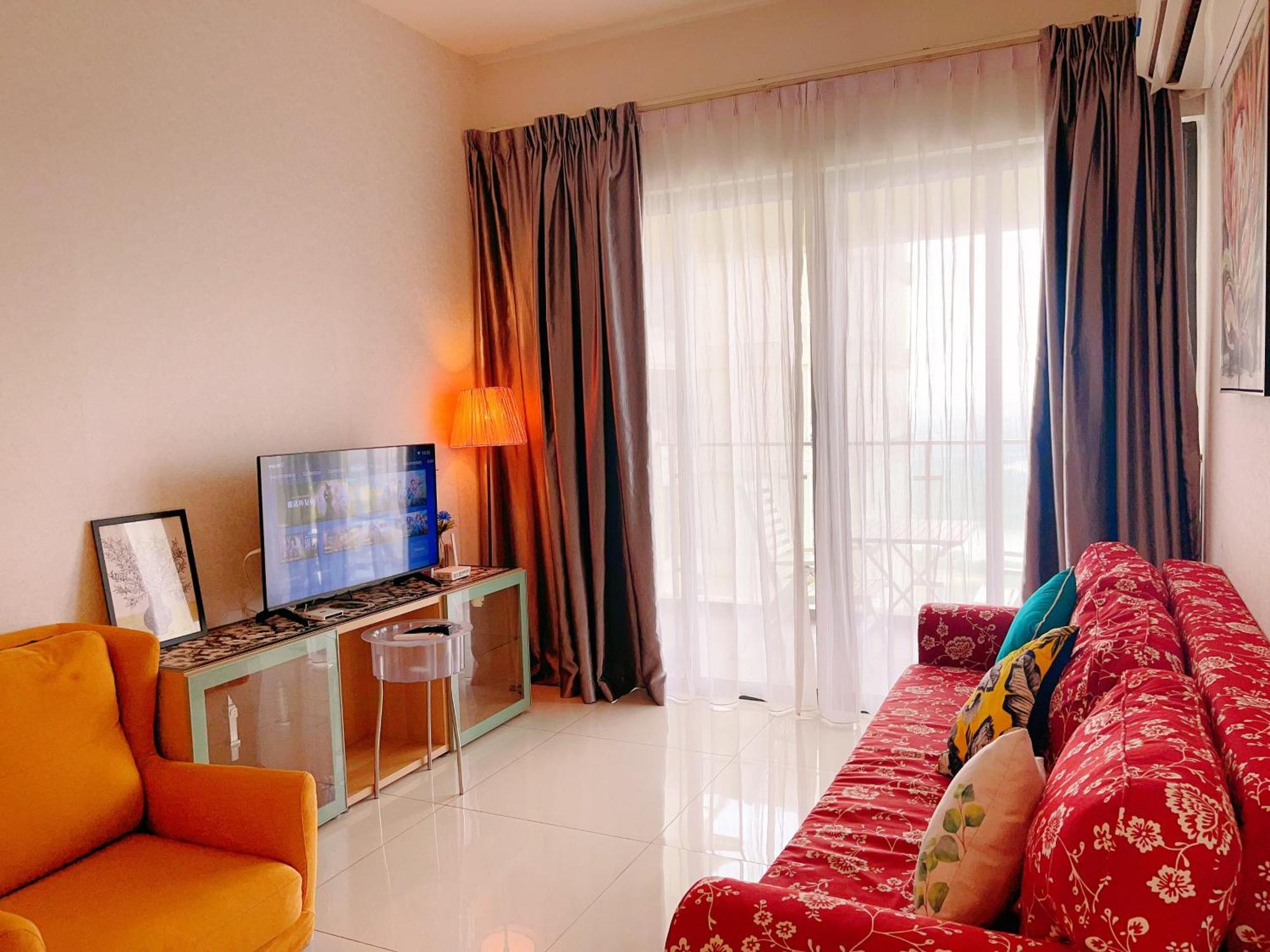 Monic Staycation #country Garden Danga Bay Apartment